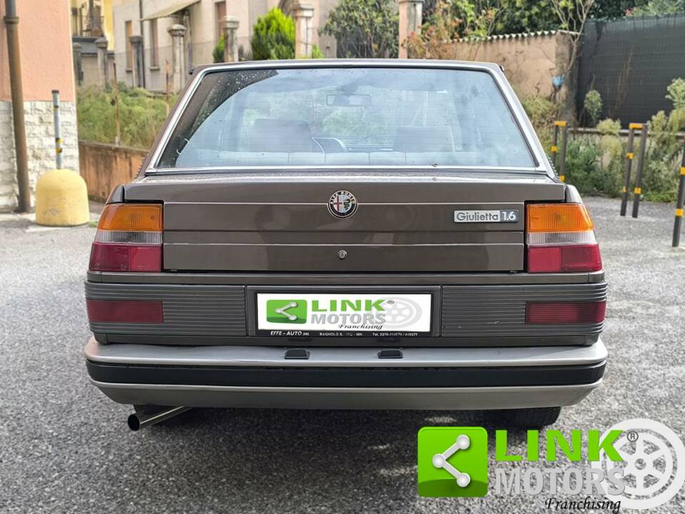 Imagen 9/10 de Alfa Romeo Giulietta 1.6 (1985)