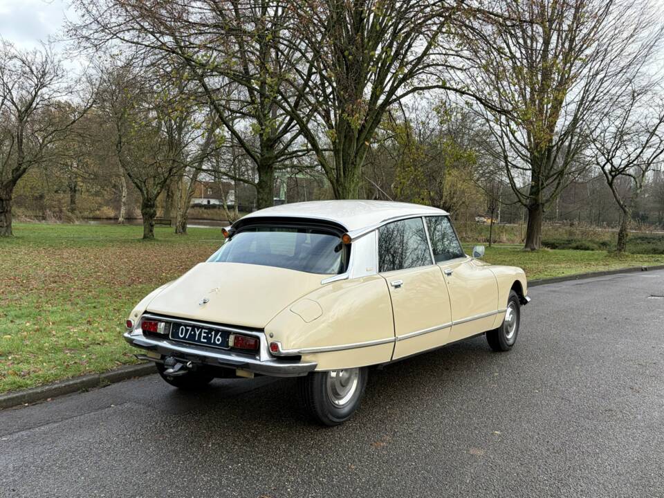 Bild 4/15 von Citroën DS 23 Pallas (1973)