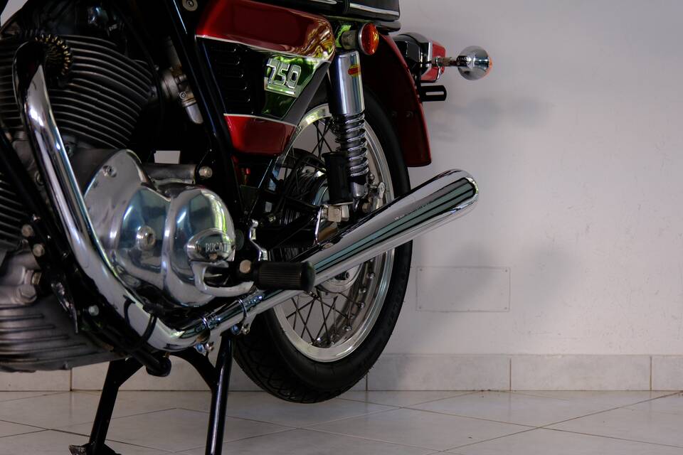 Immagine 41/96 di Ducati 750 GT (1974)