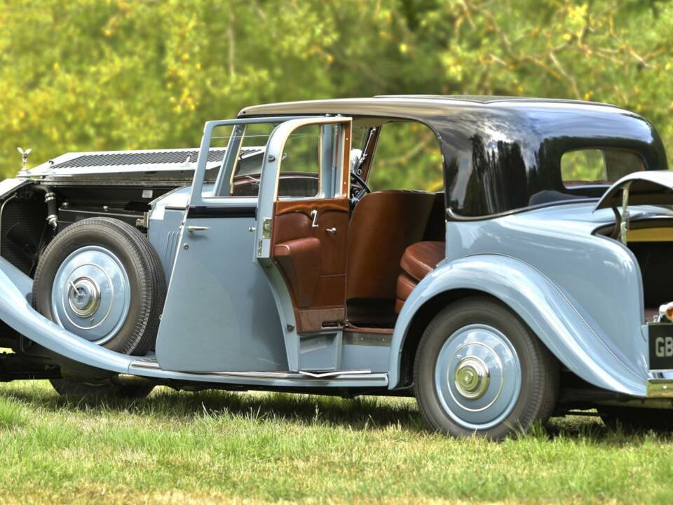 Image 18/50 of Rolls-Royce Phantom II Continental (1934)