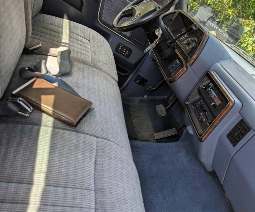 Image 24/65 of Ford F-150 (1991)