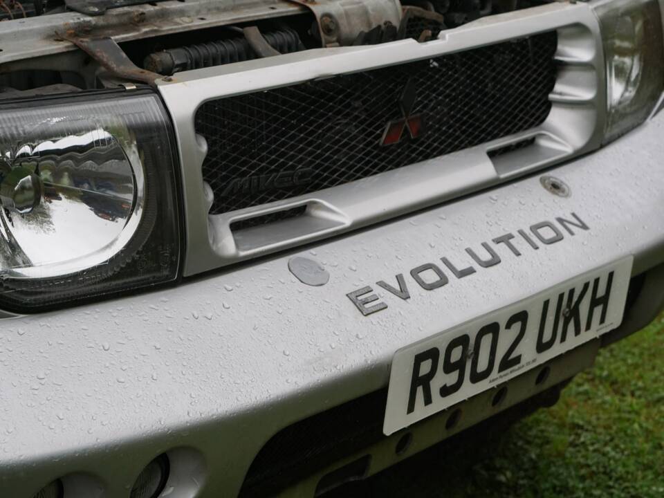 Bild 38/50 von Mitsubishi Pajero Evolution (1997)