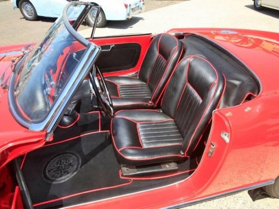 Afbeelding 5/8 van Alfa Romeo Giulia 1600 Spider (1964)