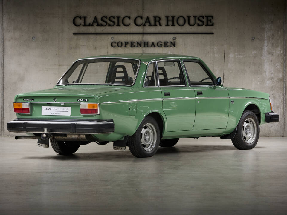 Bild 4/98 von Volvo 244 DL (1975)