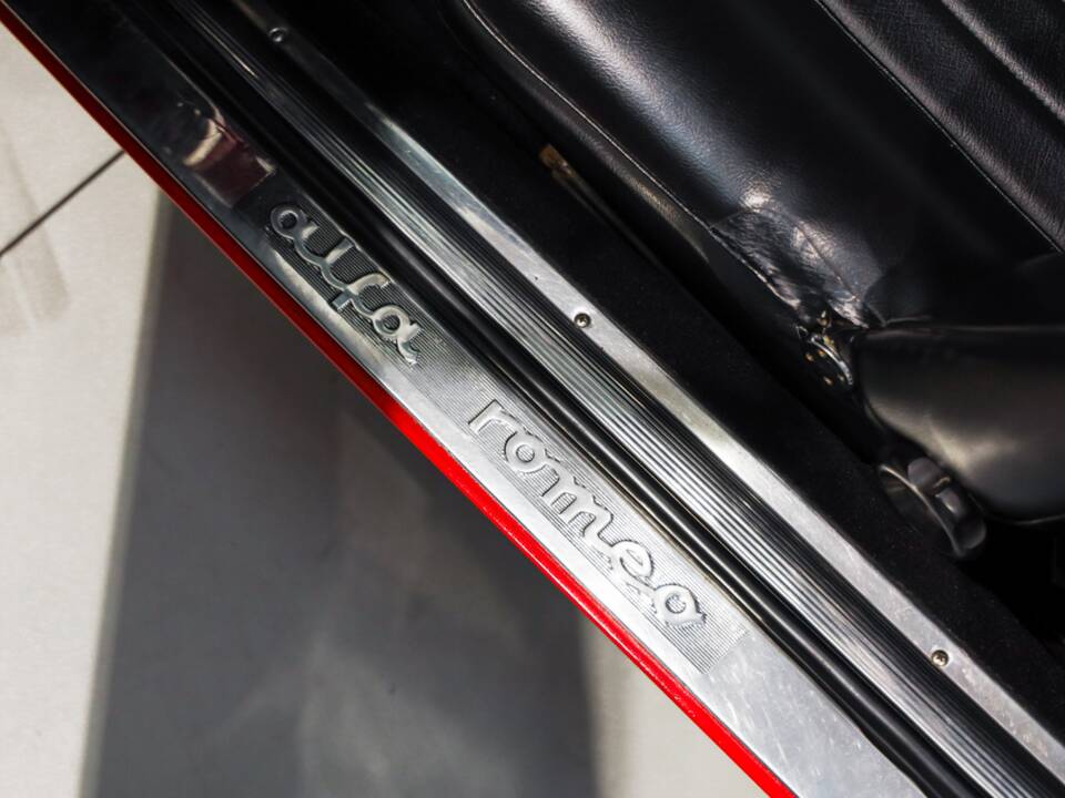 Image 30/58 of Alfa Romeo Giulia 1600 GTC (1965)