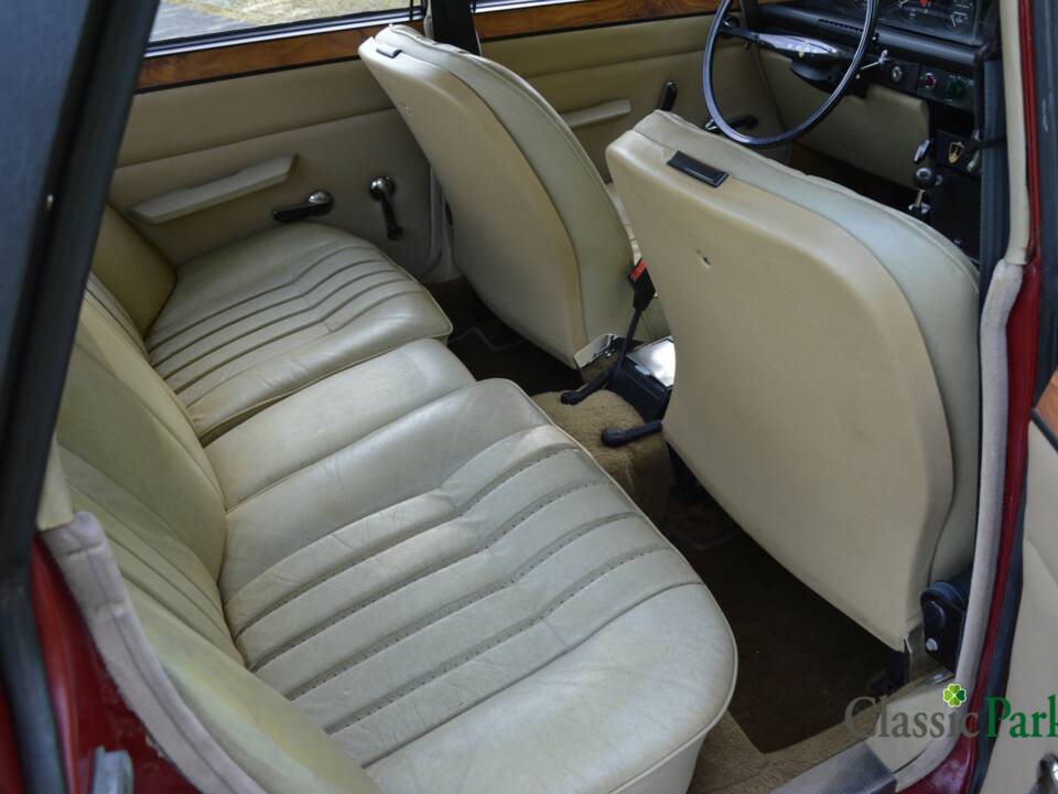 Image 26/50 of Rover 2000 TC (1976)