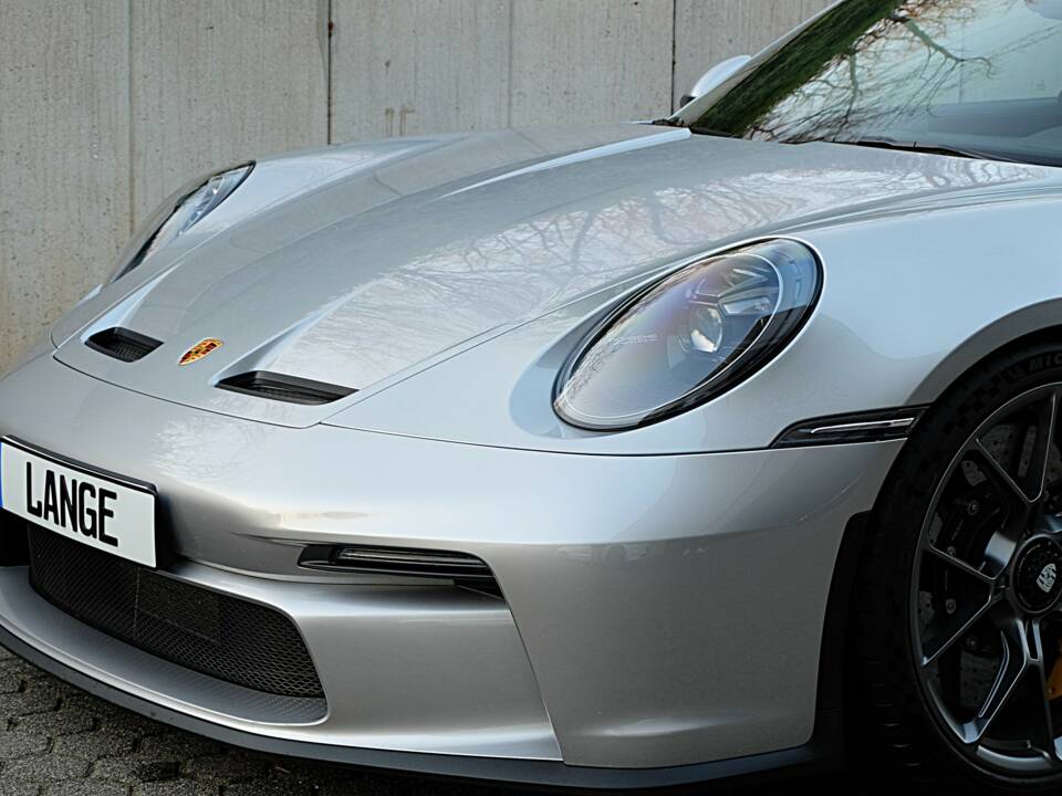 Bild 11/55 von Porsche 911 GT3 Touring (2023)