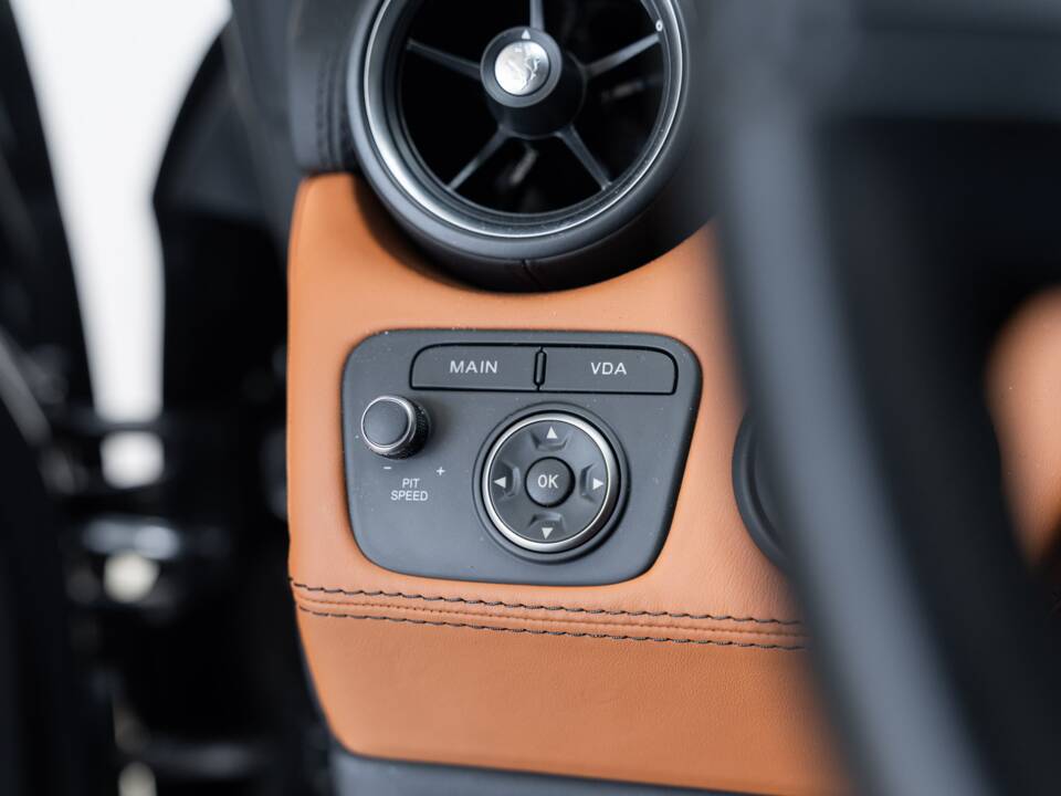 Image 15/47 of Ferrari FF (2015)
