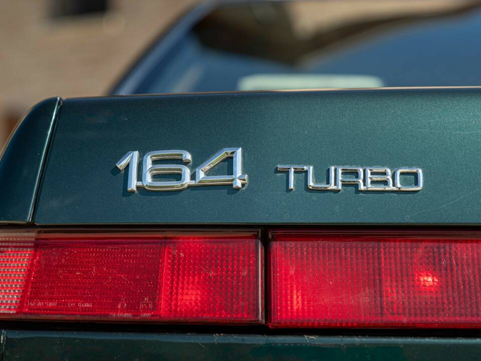 Image 18/50 de Alfa Romeo 164 2.0i V6 Turbo (1992)