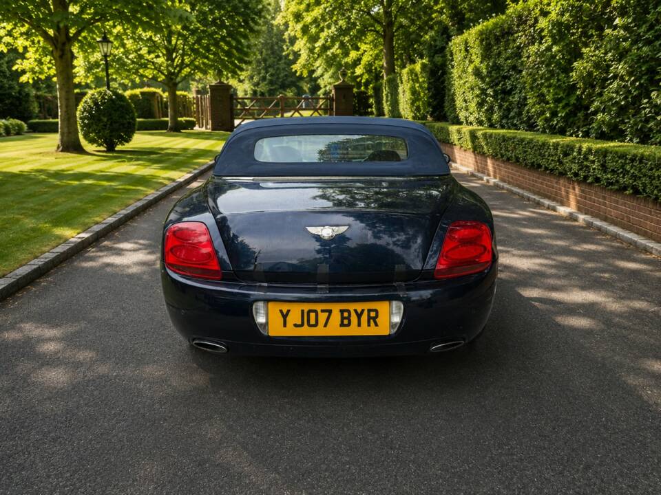 Image 5/7 of Bentley Continental GTC (2007)