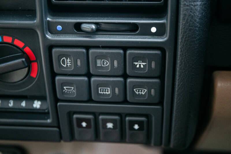 Image 19/44 of Land Rover Range Rover Classic Vogue SE (1996)