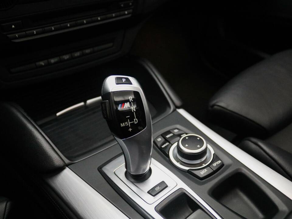 Image 26/28 de BMW X5 M (2013)