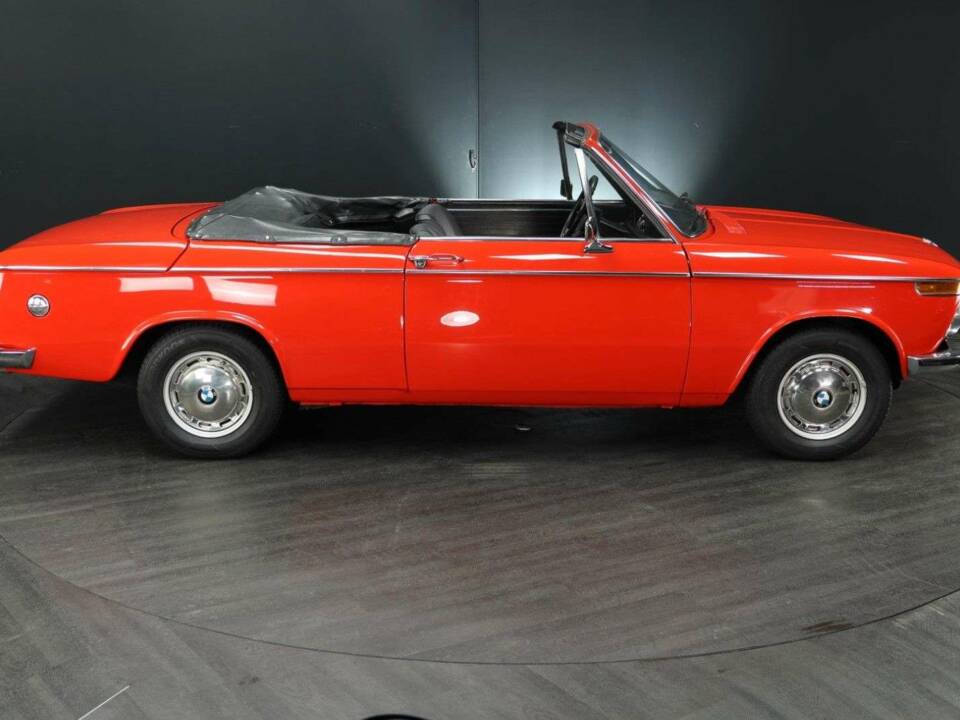 Image 7/30 de BMW 1600 Convertible (1970)