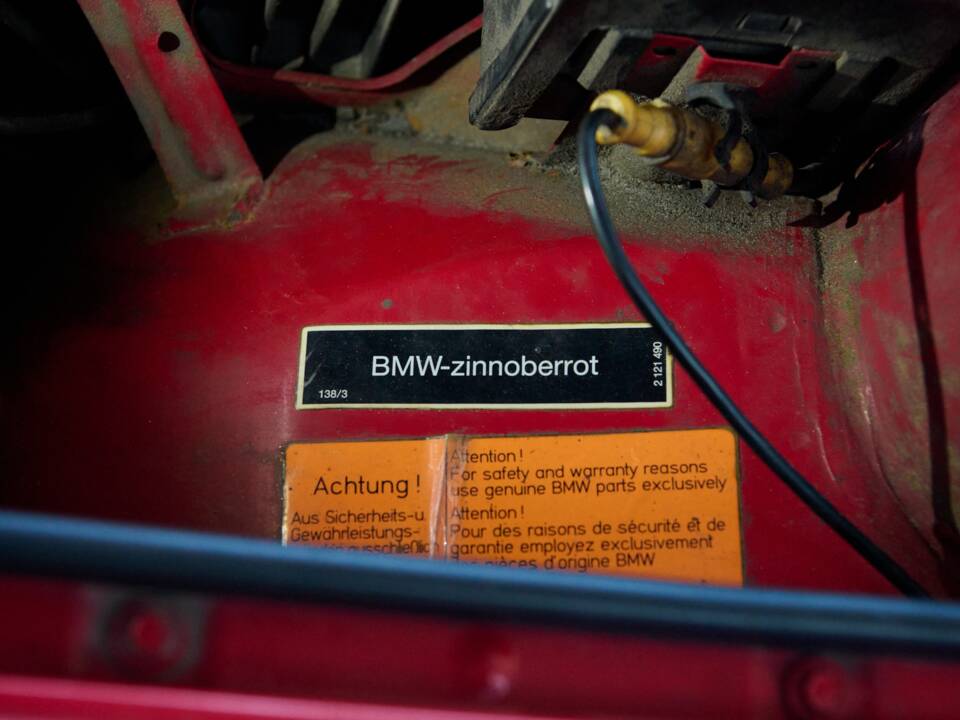 Bild 50/50 von BMW 325i (1986)
