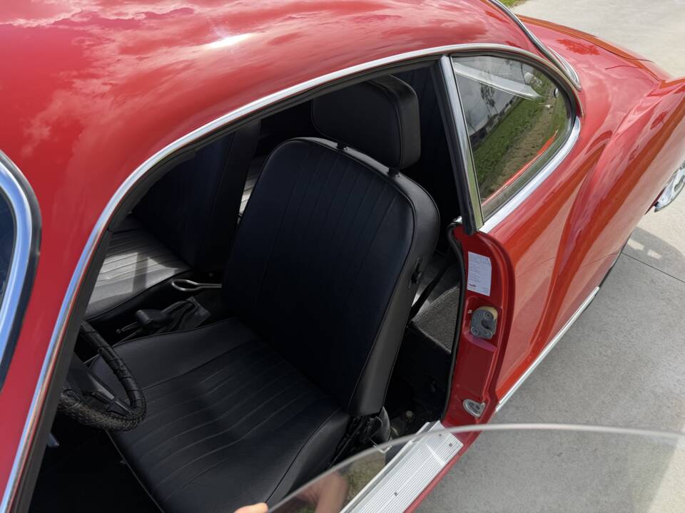 Bild 24/78 von Volkswagen Karmann Ghia 1600 (1970)