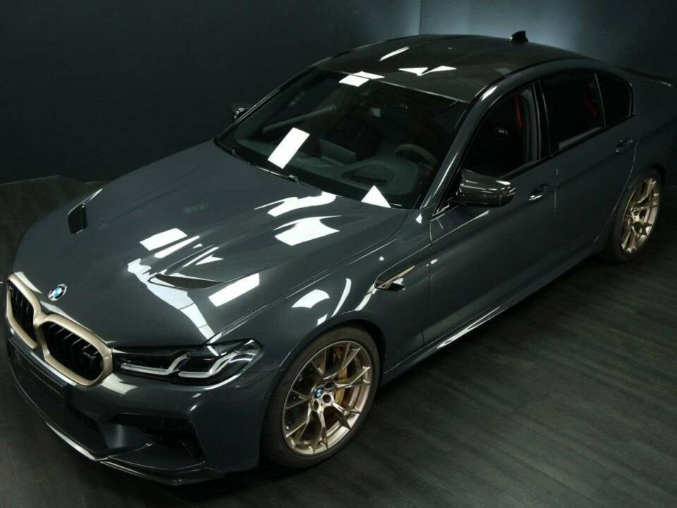 Image 36/50 of BMW M5 xDrive (2022)