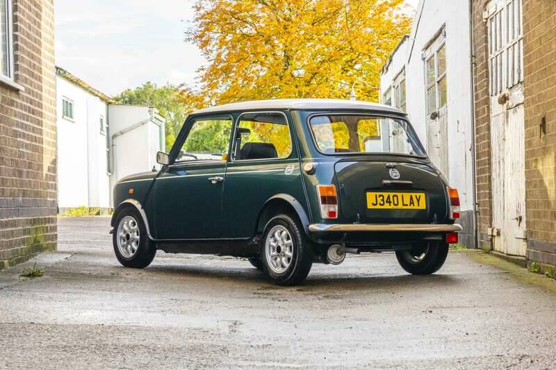 Bild 4/50 von Rover Mini Cooper 1,3 (1991)