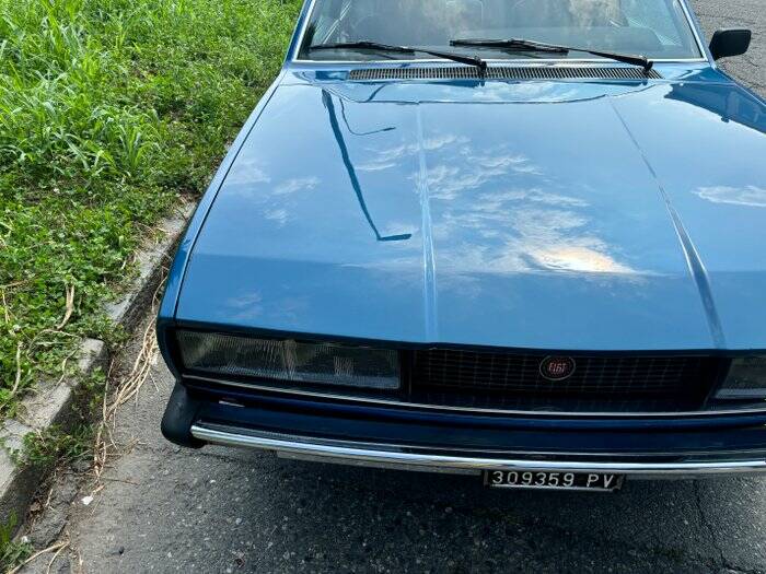 Bild 5/7 von FIAT 130 Coupe (1972)