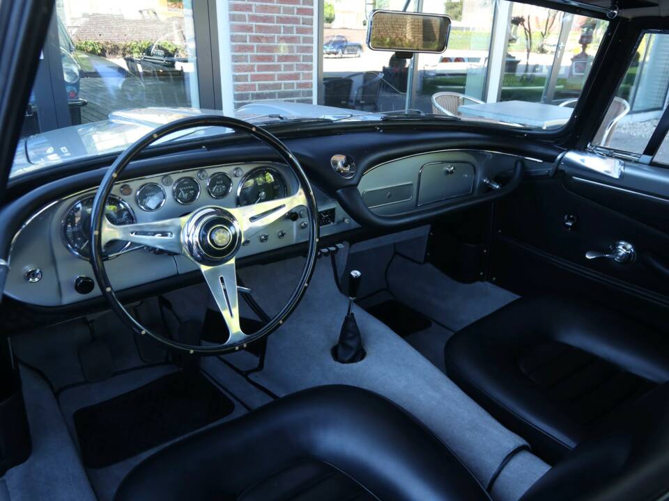 Bild 15/50 von Maserati 3500 GT Touring (1961)