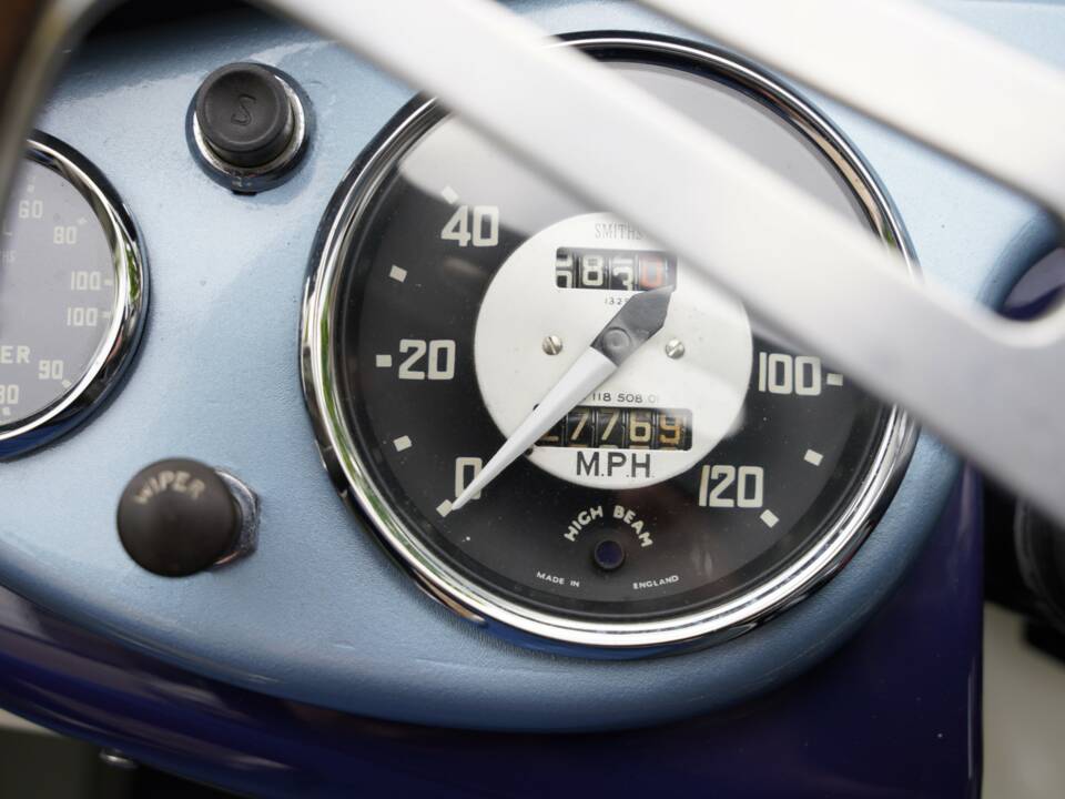 Image 38/50 de Austin-Healey 100/4 (BN1) (1953)