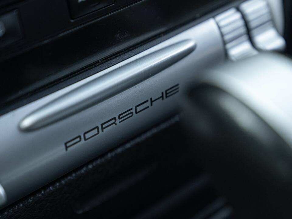Bild 48/50 von Porsche Cayenne S (2007)