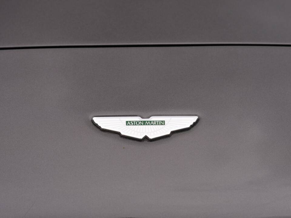 Bild 14/42 von Aston Martin DB 7 Vantage (2001)