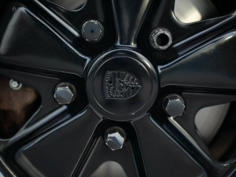 Bild 15/50 von Porsche 911 Carrera 3.2 (1989)