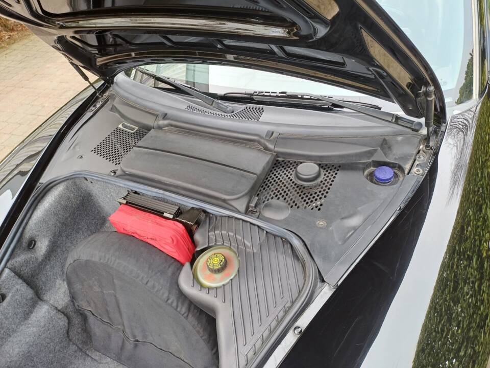 Image 56/82 of Porsche Boxster S (2000)