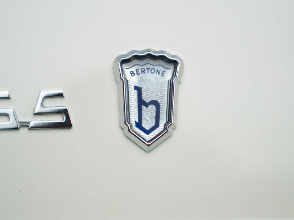 Immagine 13/50 di Alfa Romeo Giulia Sprint Speciale (1964)