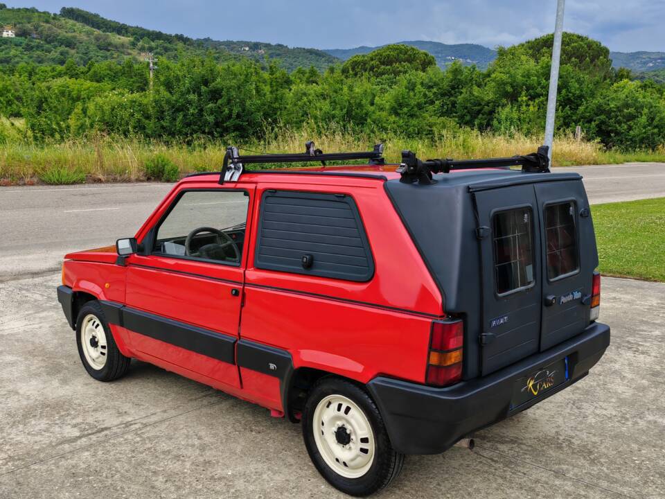 Immagine 7/30 di FIAT Panda "Young" (2002)