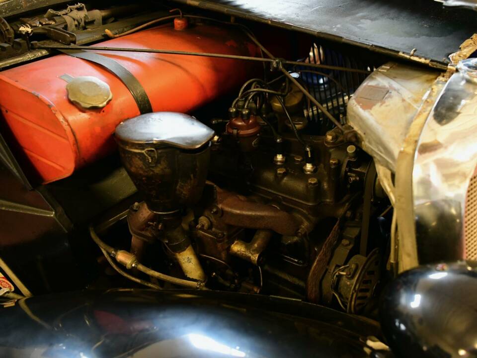 Image 15/50 de Mercedes-Benz 170 V Saloon (1938)