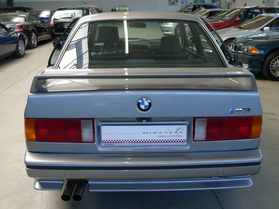 Immagine 28/45 di BMW M3 (1987)