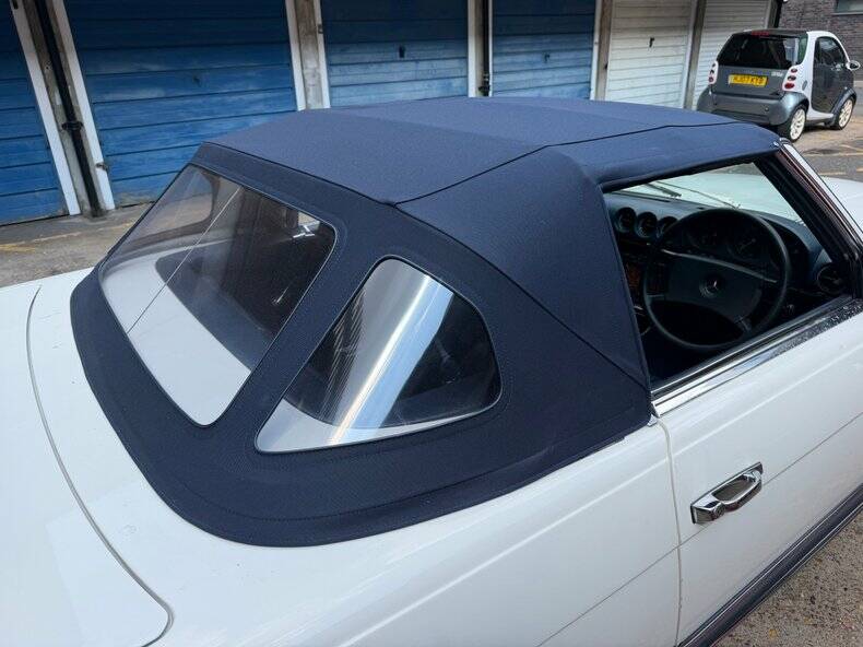 Image 11/50 de Mercedes-Benz 280 SL (1984)