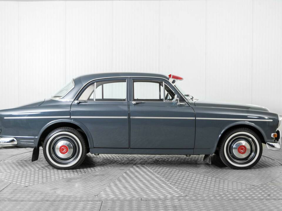 Bild 10/50 von Volvo P 121 (1964)