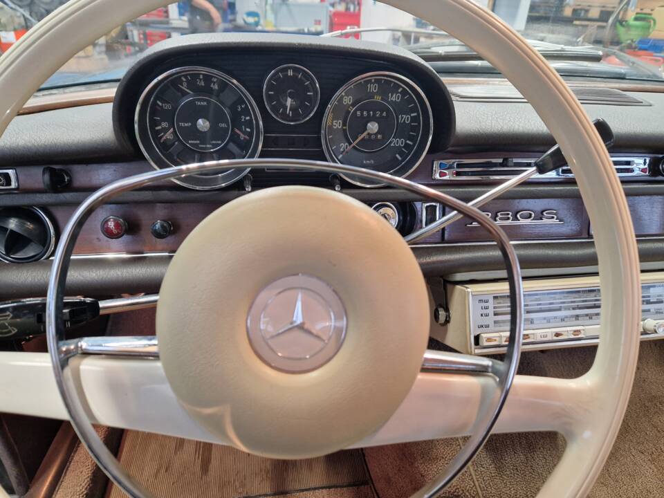 Image 11/19 of Mercedes-Benz 280 S (1968)