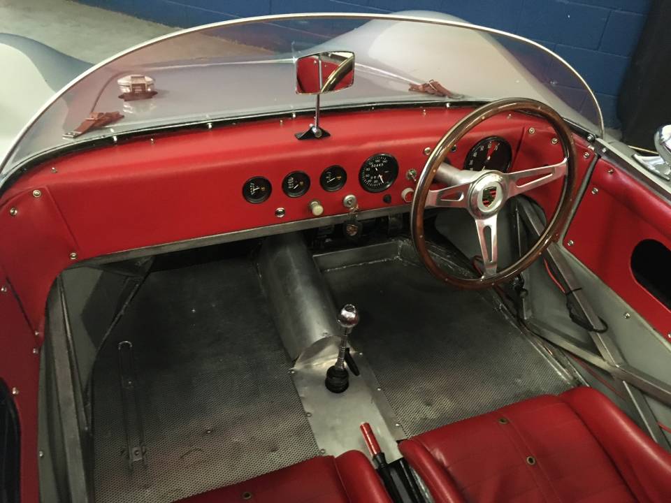 Image 10/17 of GP 718 RSK Replica (1959)