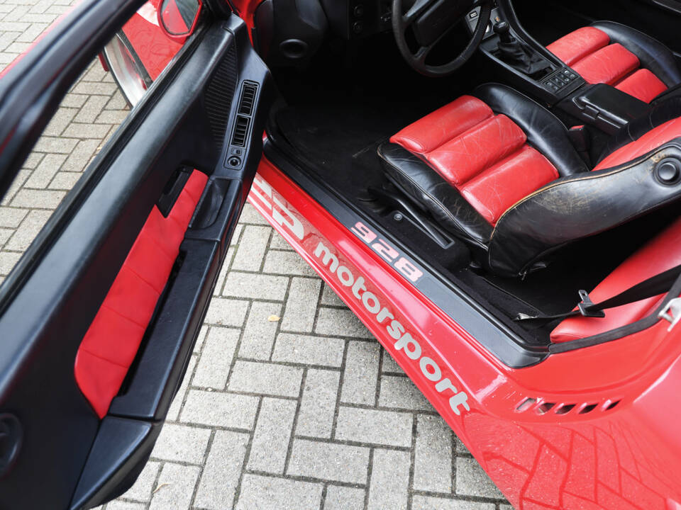 Image 39/52 of Porsche 928 S (1980)
