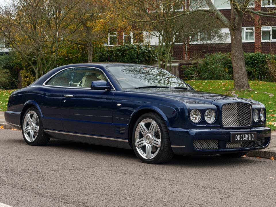 Afbeelding 2/27 van Bentley Brooklands (2009)