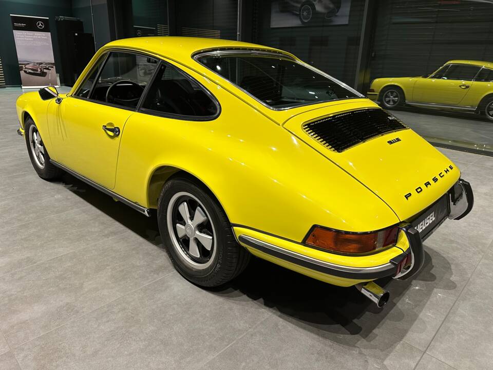 Image 6/17 de Porsche 911 2.4 E (1972)