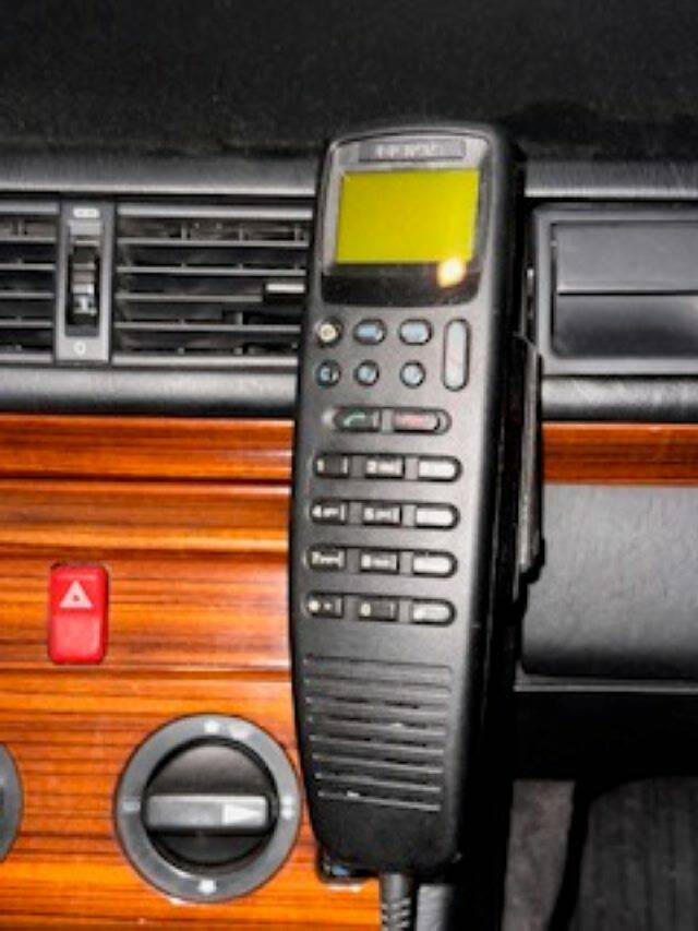 Afbeelding 62/74 van Mercedes-Benz 220 TE (1993)