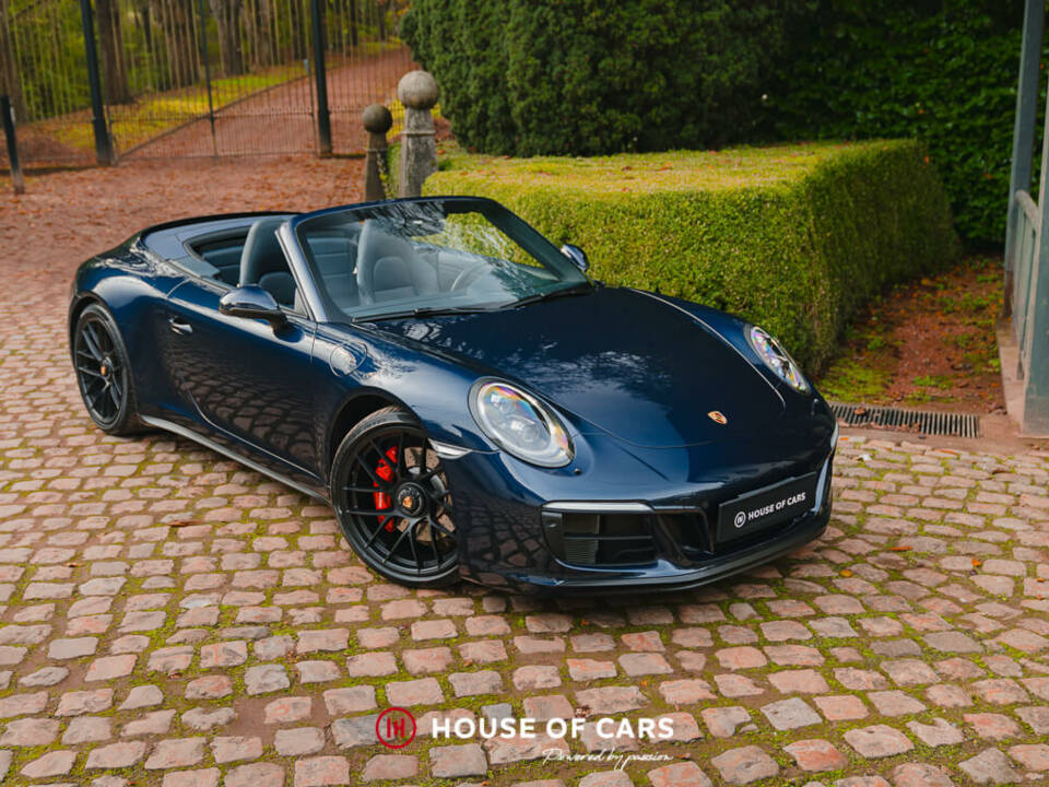 Immagine 4/48 di Porsche 911 Carrera 4 GTS (2017)