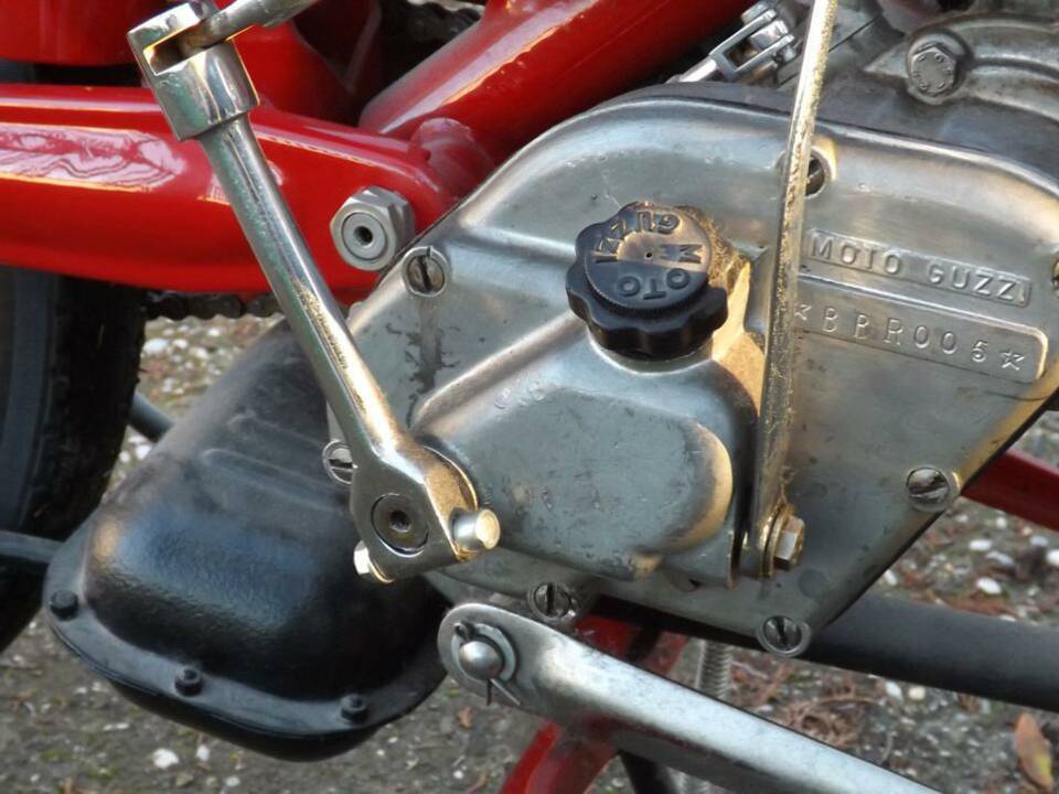 Immagine 16/20 di Moto Guzzi Cardellino 75 (1960)