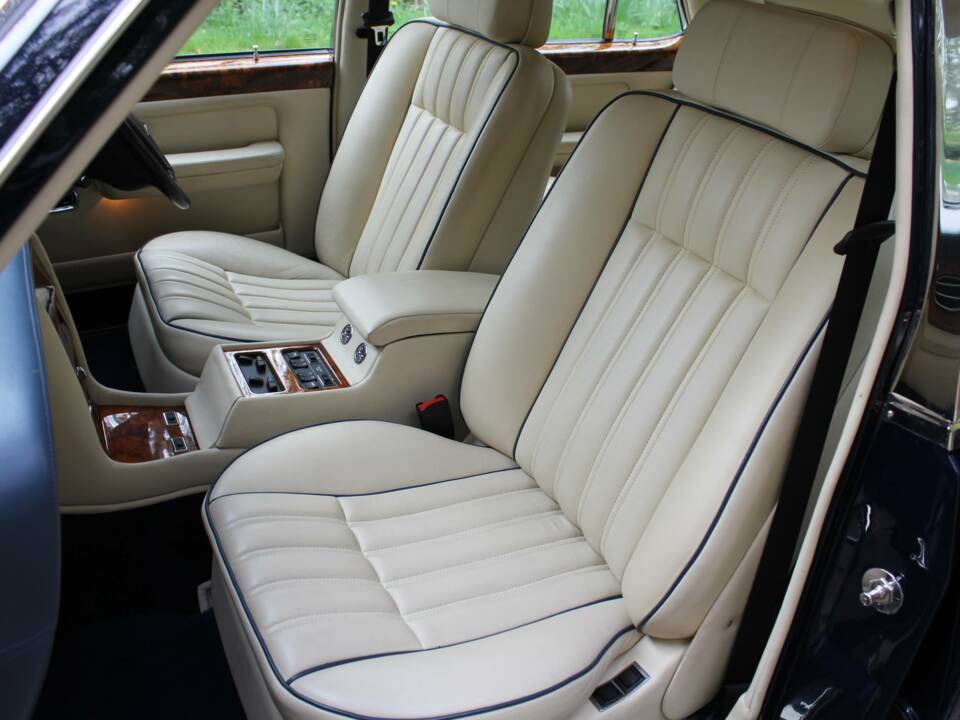 Image 12/20 of Rolls-Royce New Silver Spirit (1996)