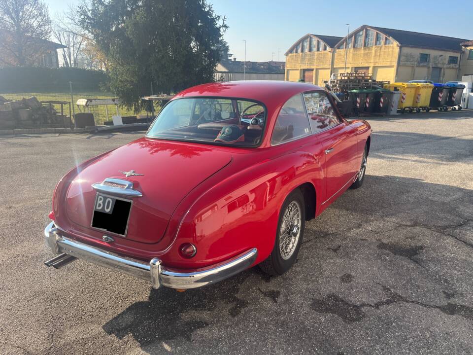 Image 4/21 de Alfa Romeo 1900 C Super Sprint Touring (1956)