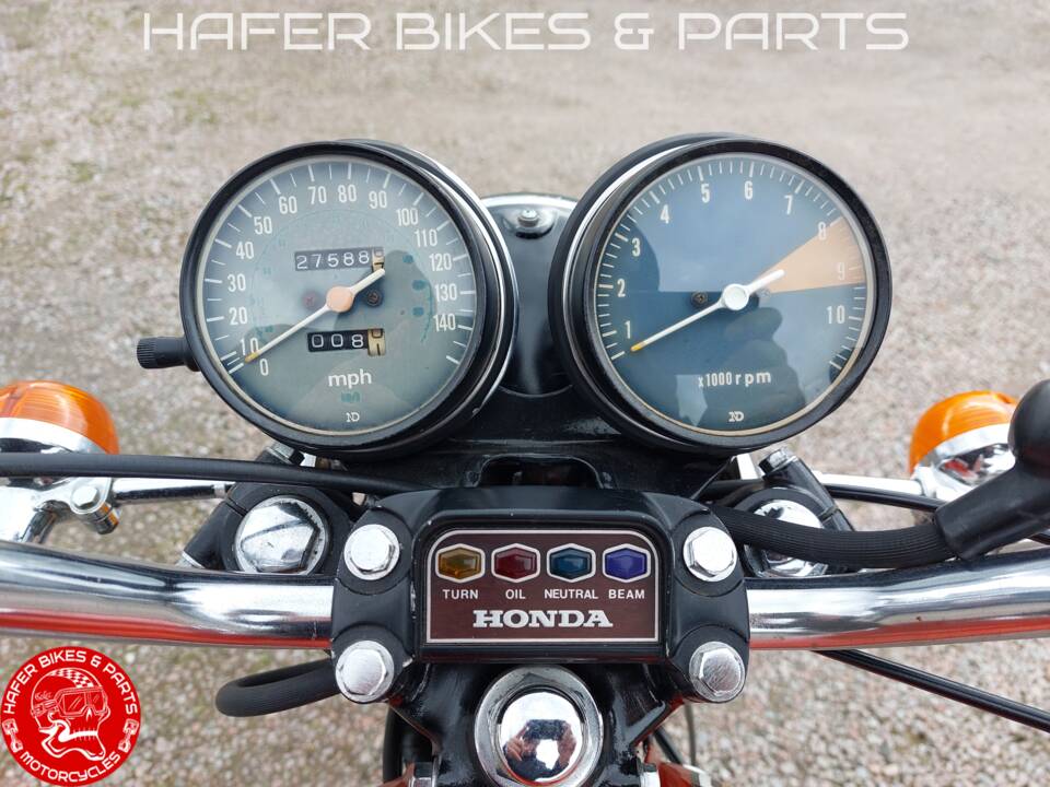 Image 19/47 of Honda CB 750 Four (1973)