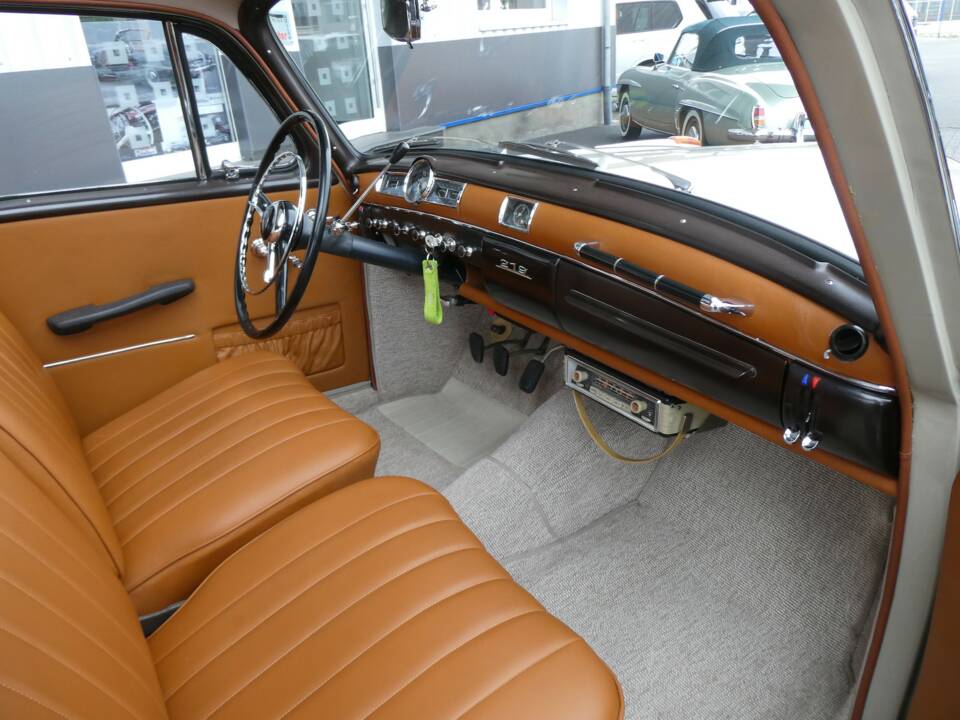 Image 11/25 of Mercedes-Benz 219 (1956)
