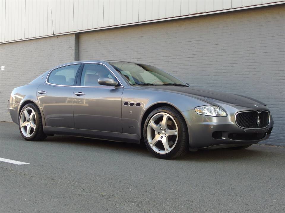 Image 2/99 of Maserati Quattroporte 4.2 (2007)