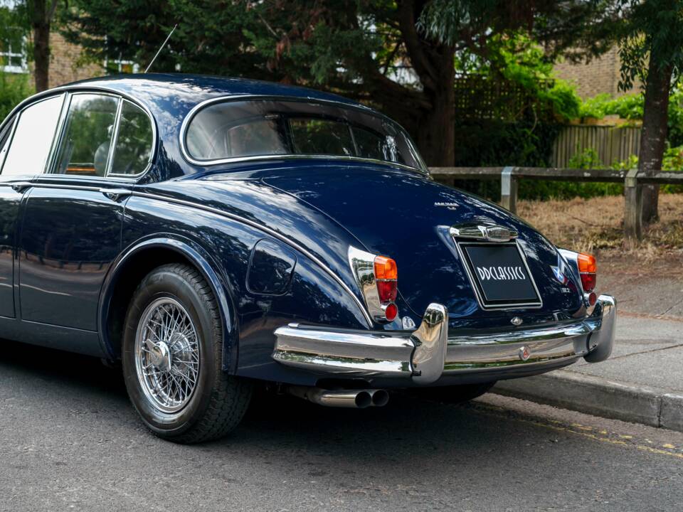 Bild 13/30 von Jaguar Mk II 3.8 (1960)