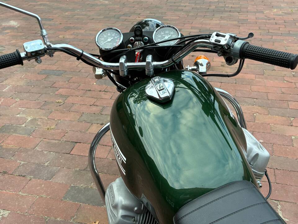 Immagine 8/12 di Moto Guzzi 850 GT (1974)