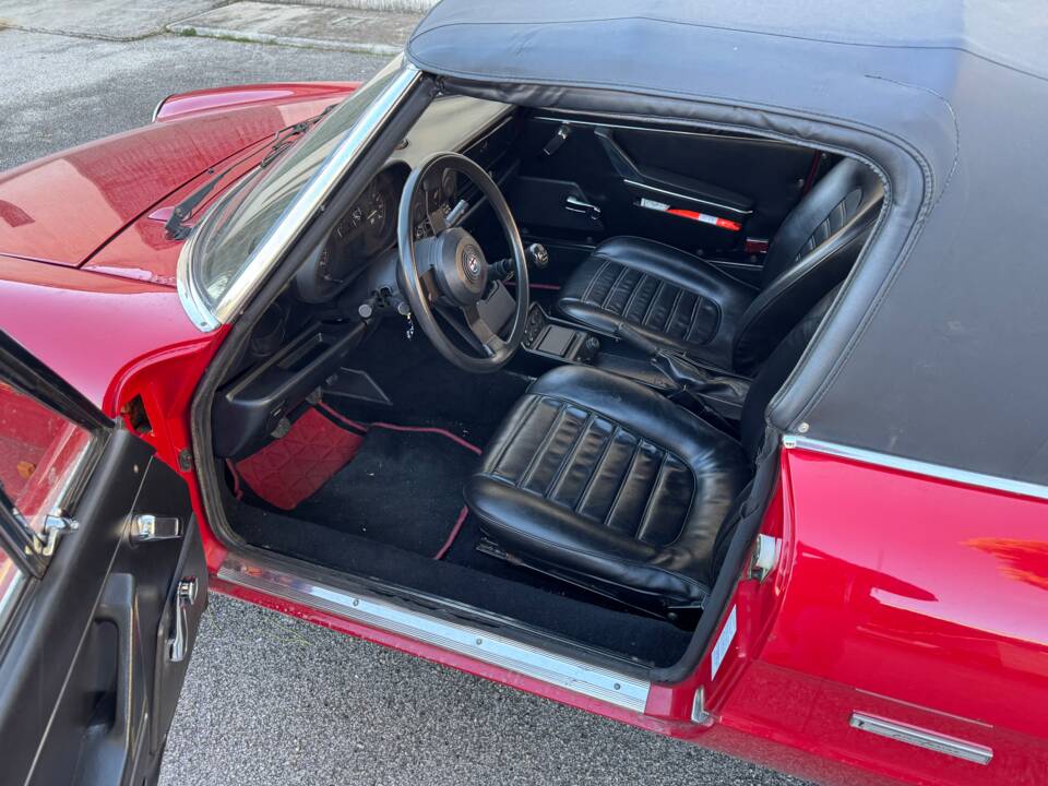 Bild 24/68 von Alfa Romeo 1.6 Spider (1988)